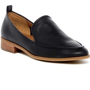 Susina Loafer